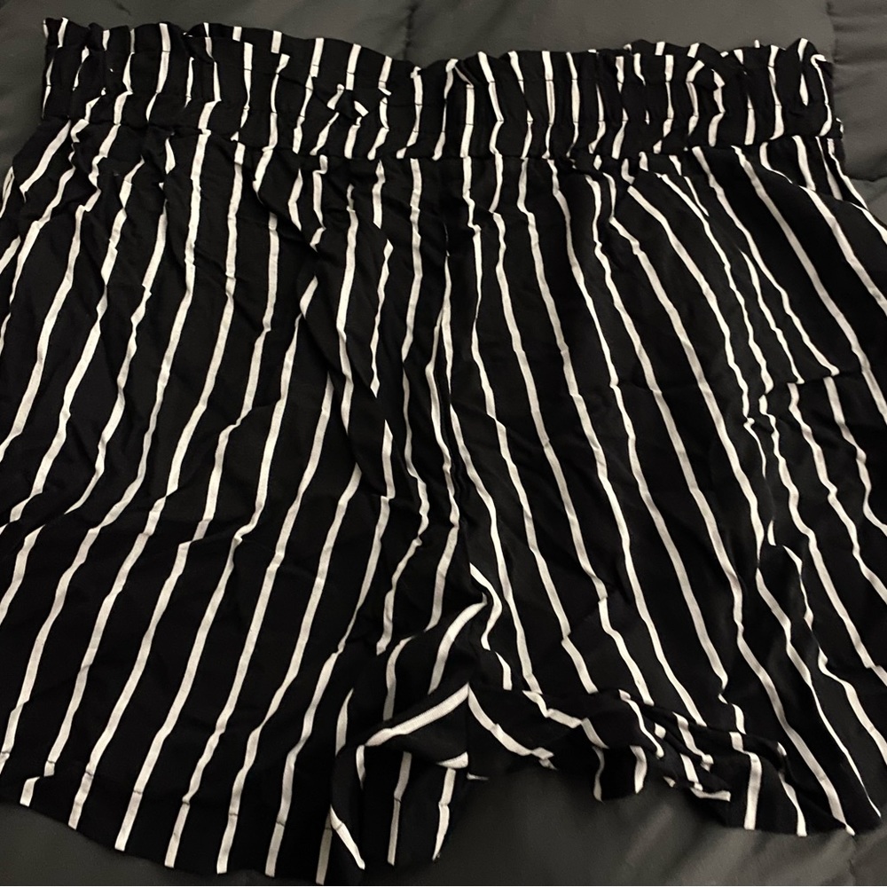 Striped shorts never worn